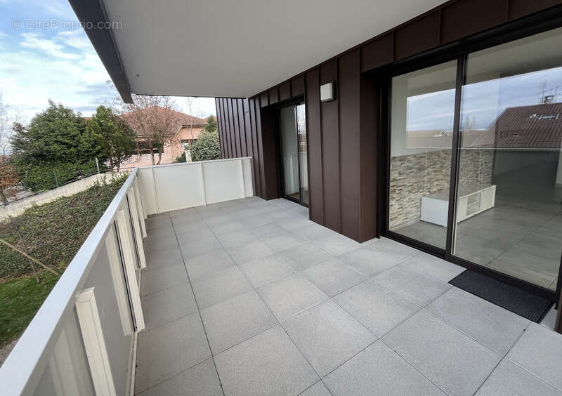 Appartement à ANTHY-SUR-LEMAN