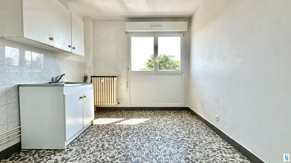 Appartement à SOTTEVILLE-LES-ROUEN