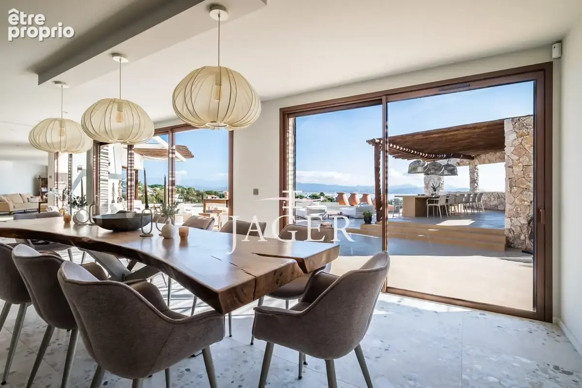 Maison 7 pièces 450 m² à vendre à Les Issambres (83380) - photo 5