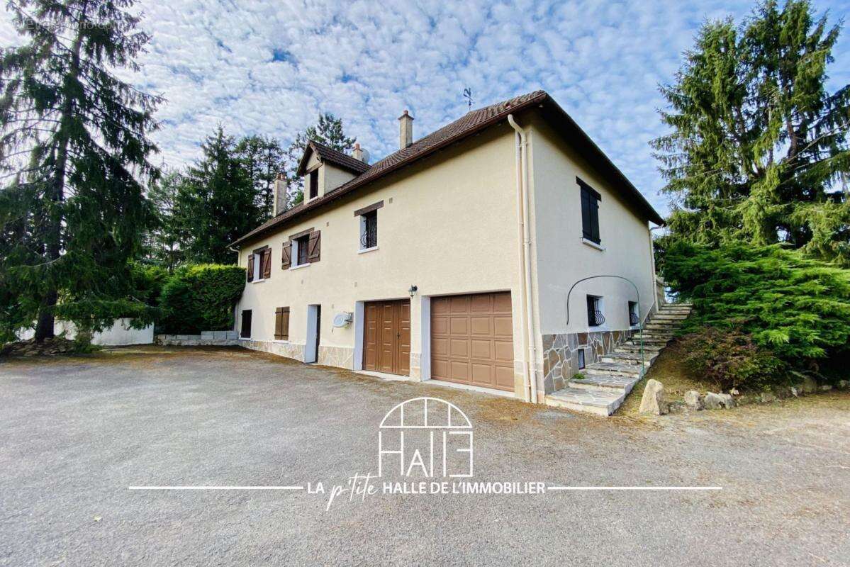 Maison à VERNEUIL-SUR-VIENNE