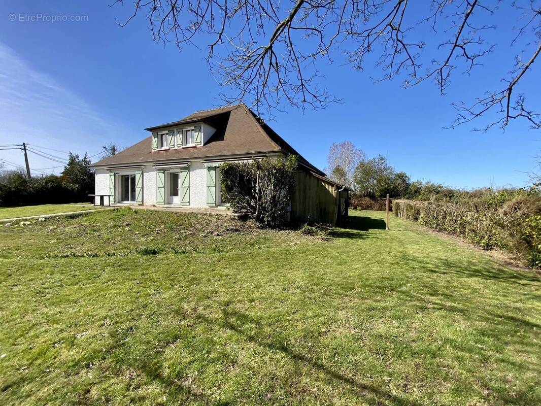 Maison à EMALLEVILLE