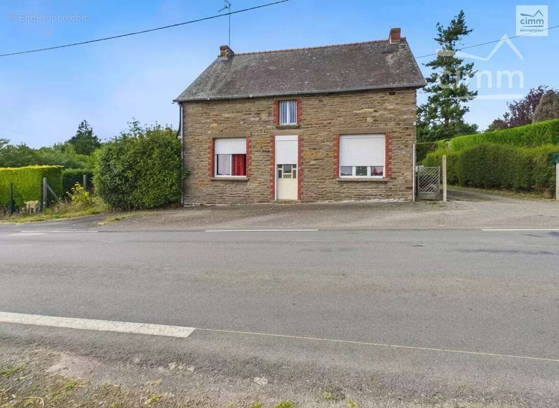 Maison à SAINT-SEGLIN