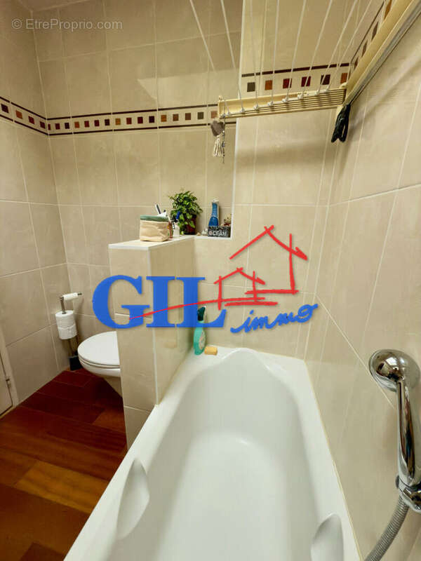 Maison à SAVIGNY-LE-TEMPLE