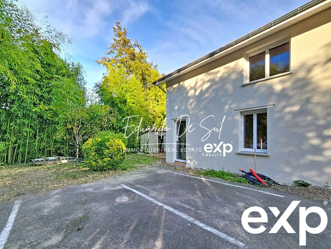 Maison à BLANQUEFORT