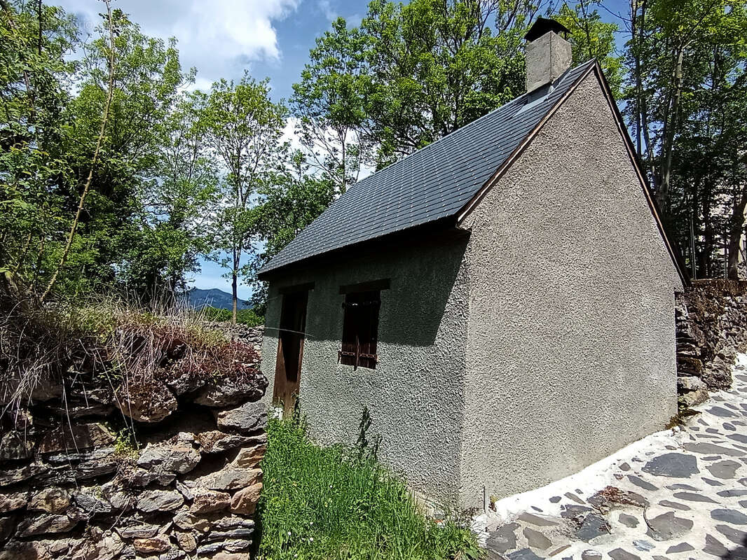 Maison à ARDENGOST