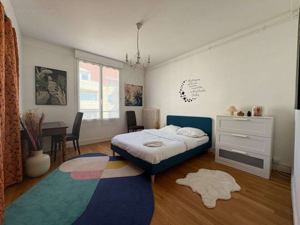 Appartement à VICHY