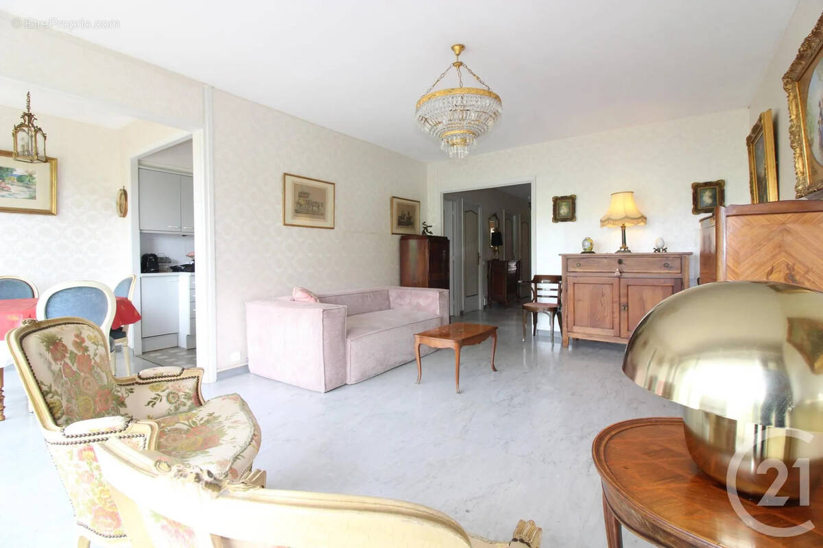 Appartement à MENTON