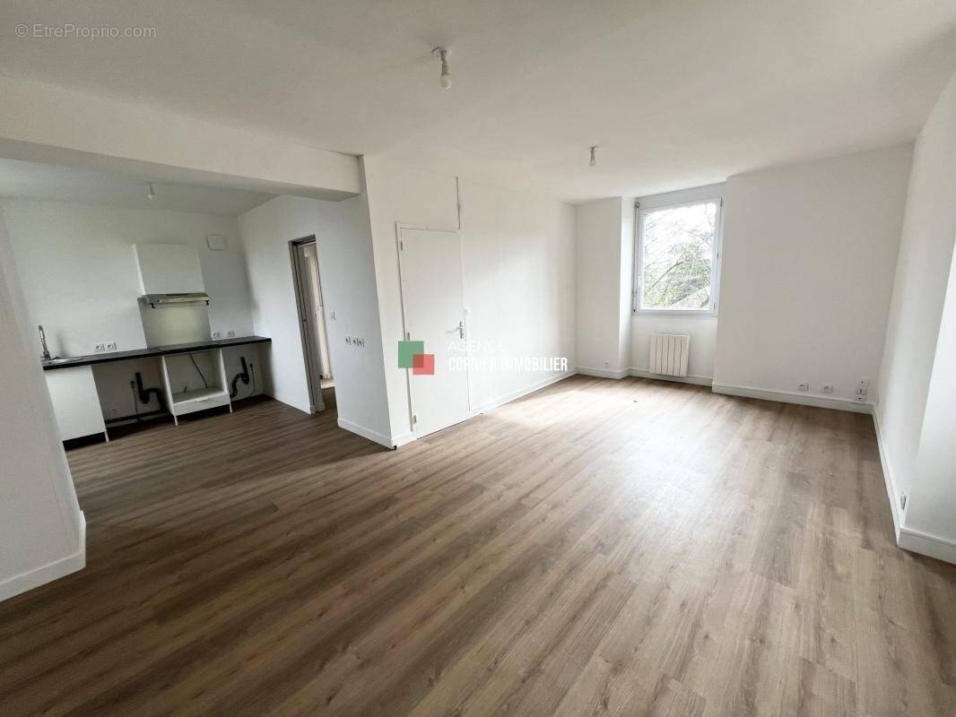 Appartement à NOYAL-SUR-VILAINE