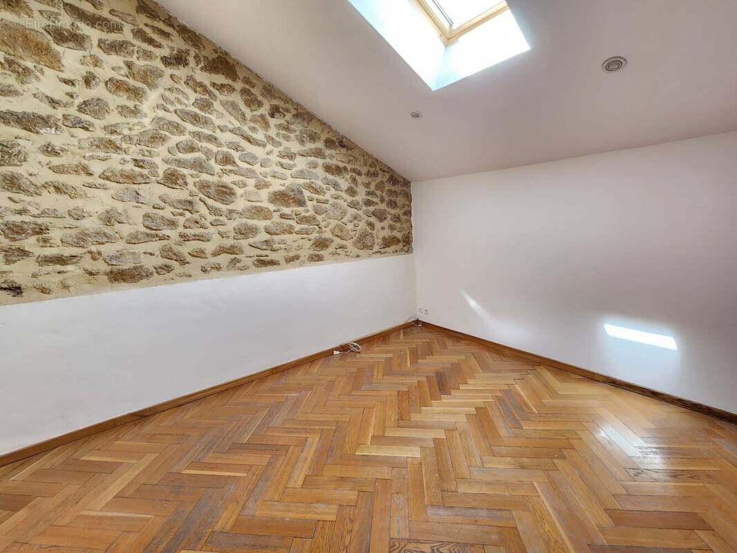 Appartement à SALON-DE-PROVENCE