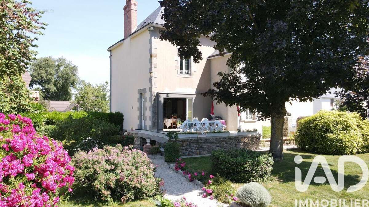 Photo 2 - Maison à JAVRON-LES-CHAPELLES