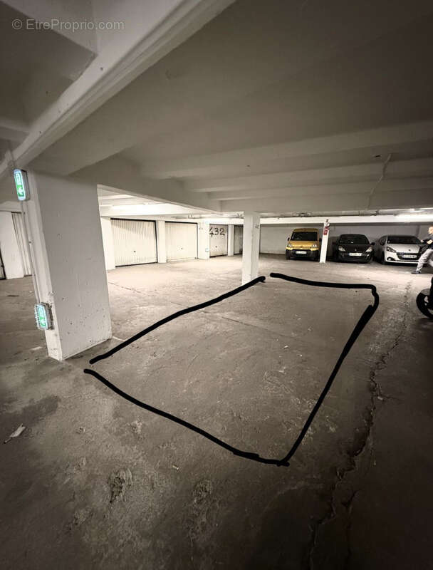 Autre à PARIS-19E