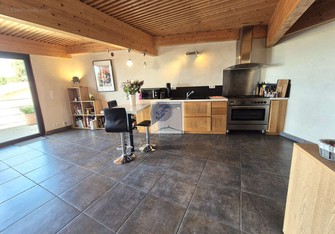 Bedoin, Mas 175m2 - 5 pièces -Terrain 3700m2, piscine - Vue exceptionnelle ! - photo 10