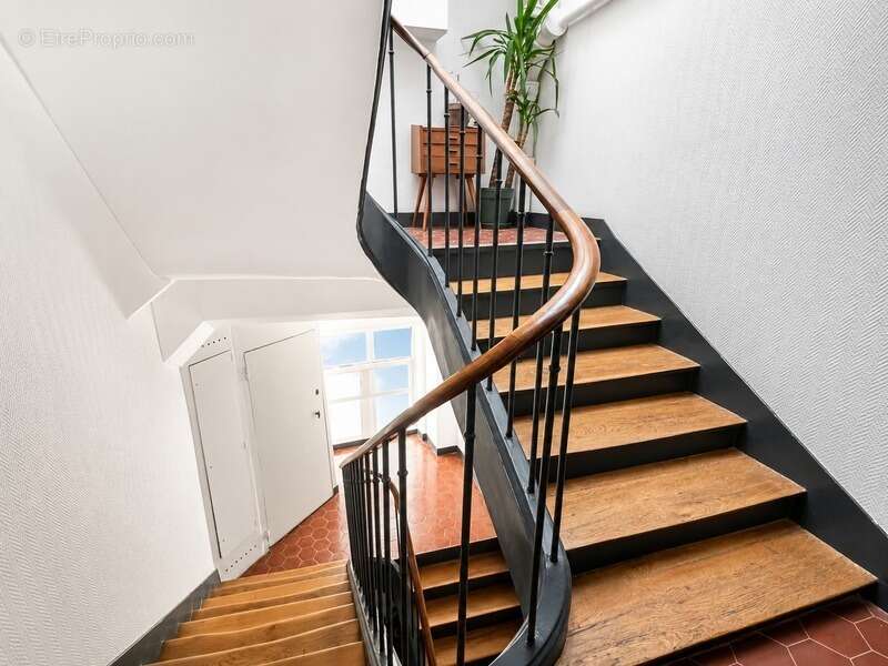 Appartement à PARIS-10E