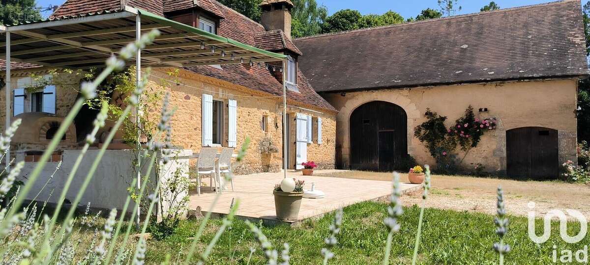 Maison 80 m² à Saint-Chamassy  - photo 2