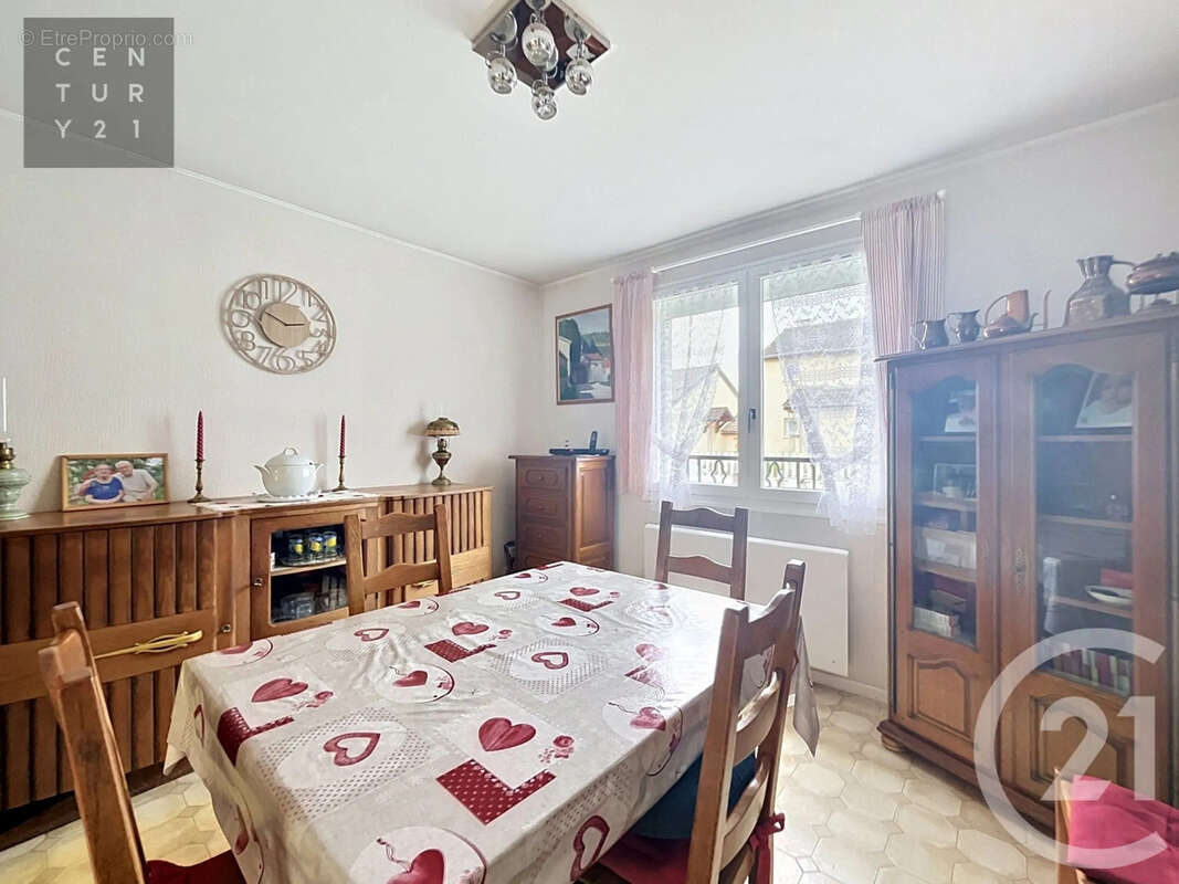 Maison 104 m² à Saint-Parres-Aux-Tertres  - photo 5