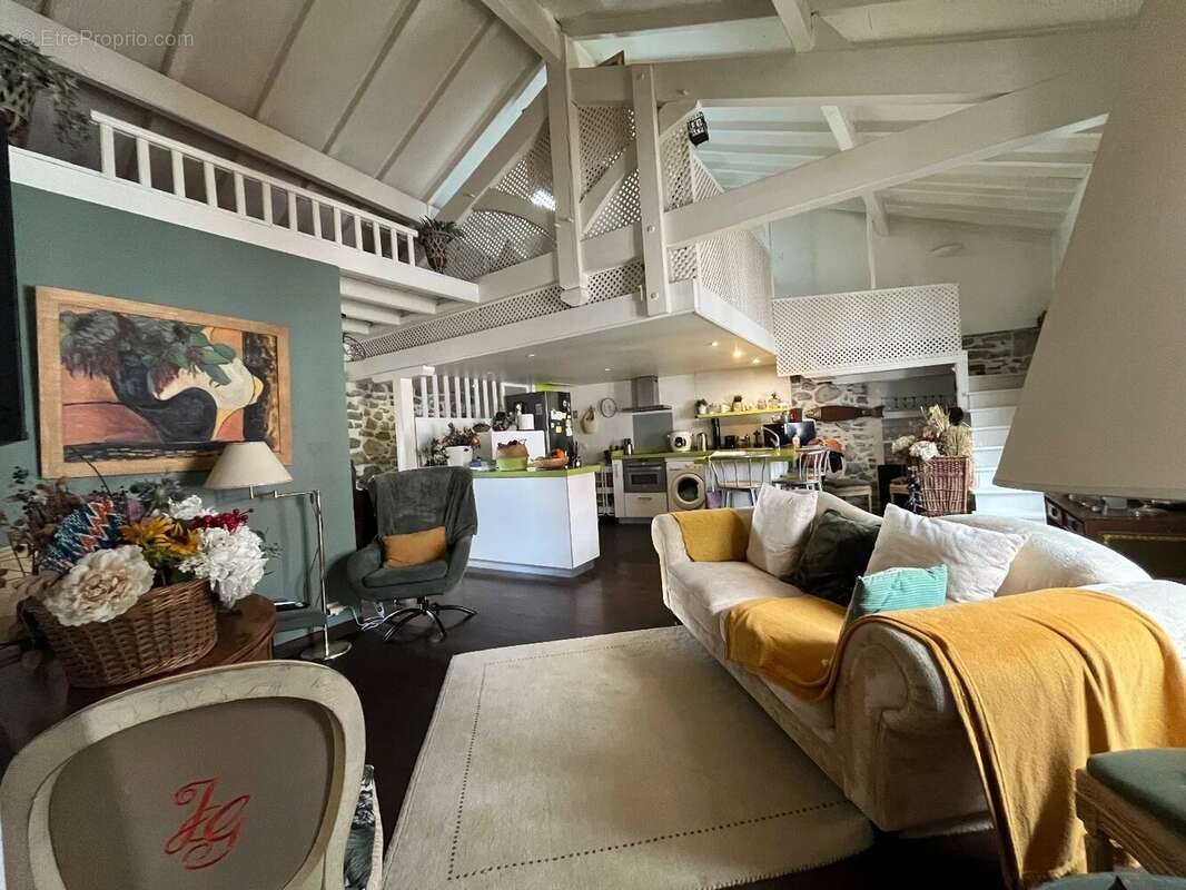 Appartement à URRUGNE