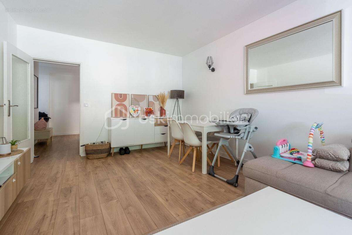 Appartement de 3 pièces avec cave et parking à Livry-Gargan - 68m2 - photo 5