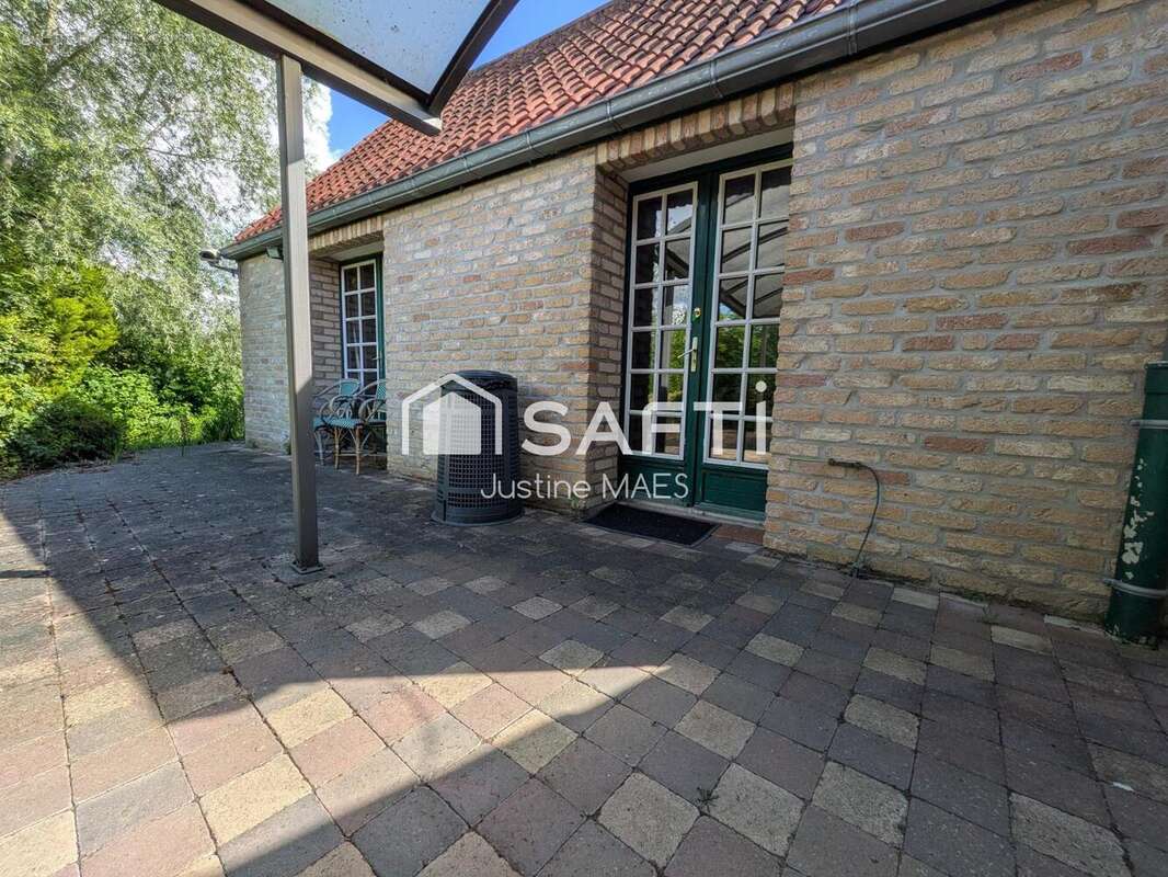 Maison 94 m² à Watten  - photo 3