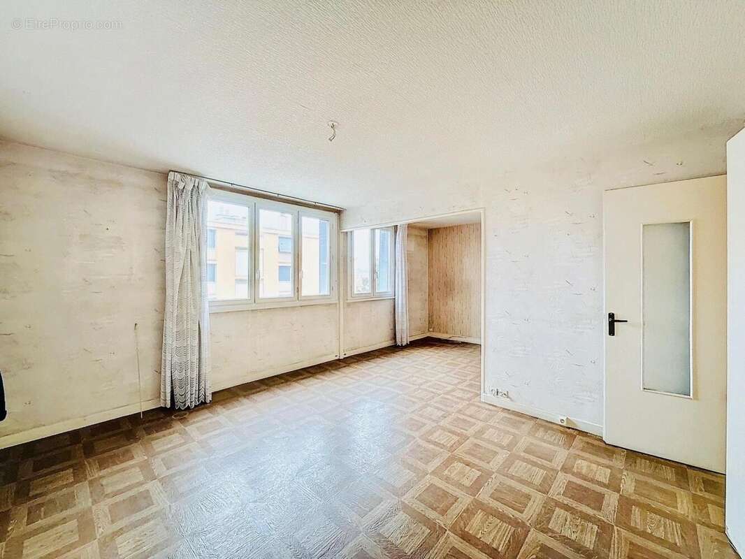Photo 4 - Appartement à VENISSIEUX