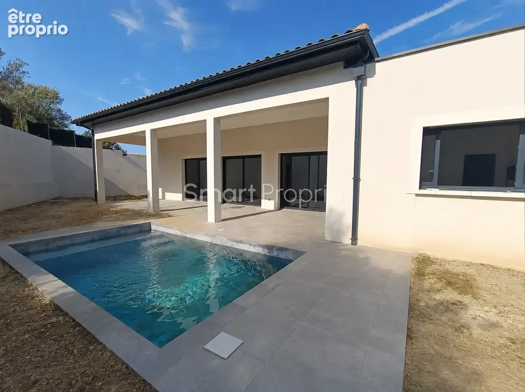 Maison à MONTELIMAR