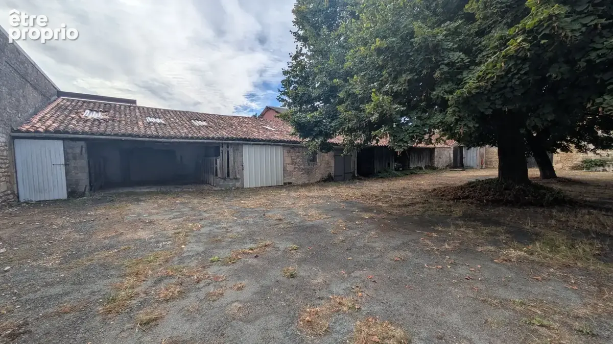 Saint-hippolyte - propriété de caractère - 8 chambres - 275 m² - nombreuses dépendances - photo 18