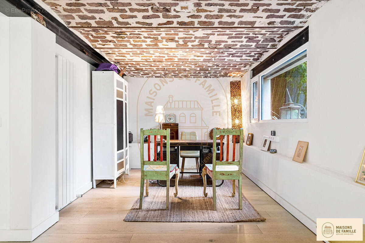 Maison à LE VESINET