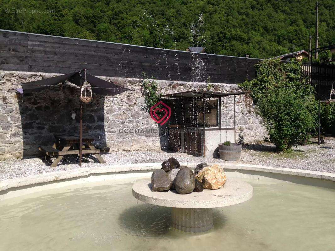 Maison à SAINT-BEAT