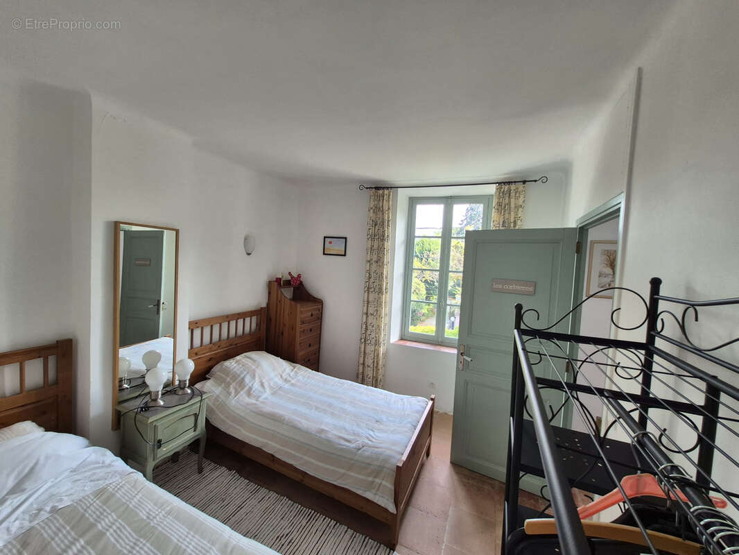 Maison à LA REDORTE
