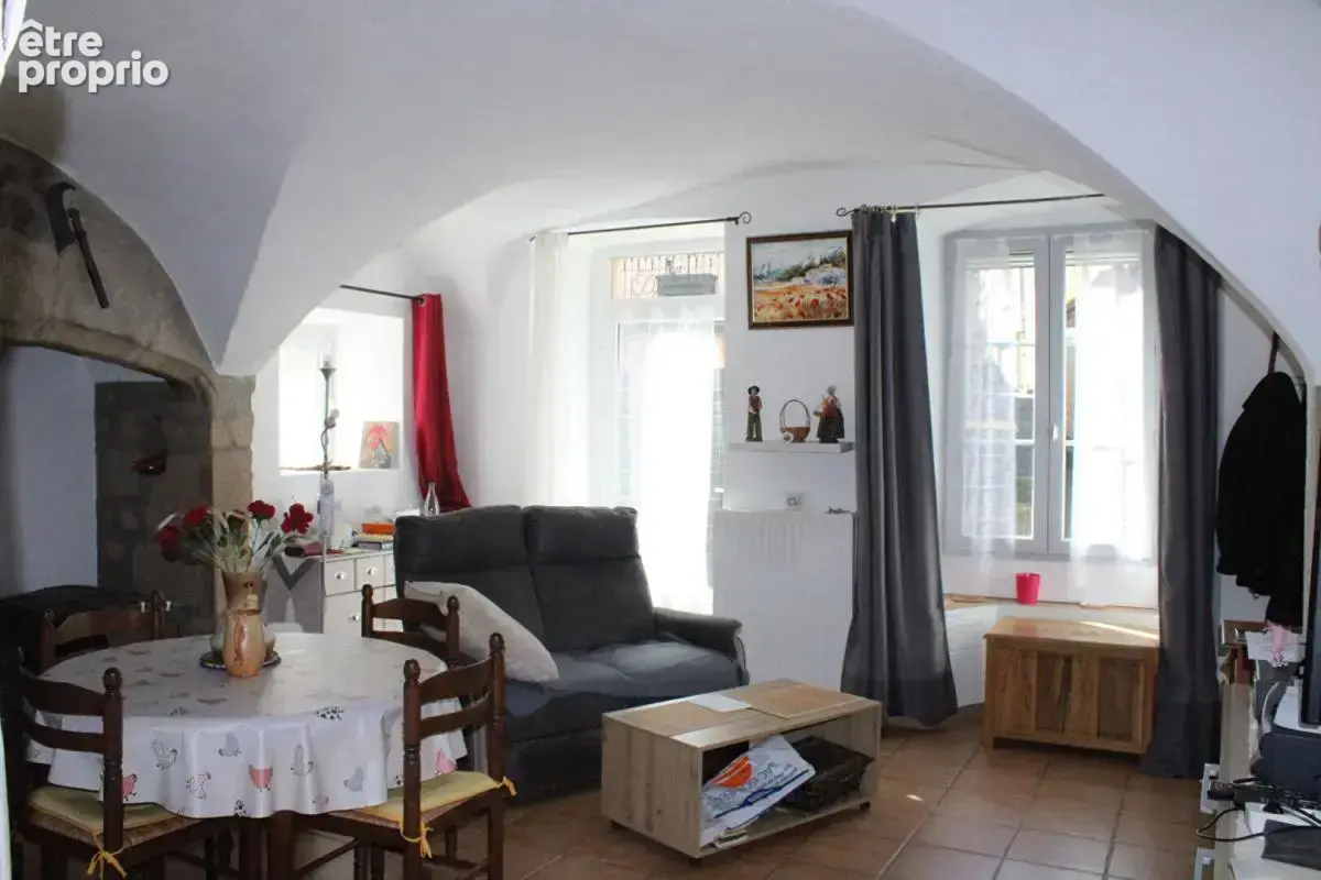 Maison à LANGOGNE