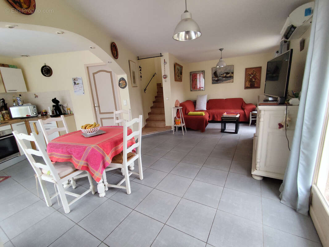 Maison à POULX