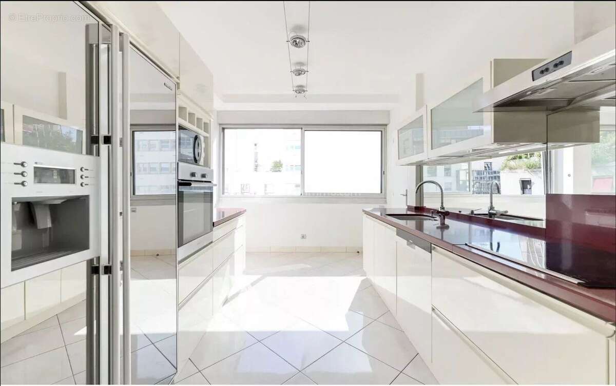 Appartement à LYON-6E