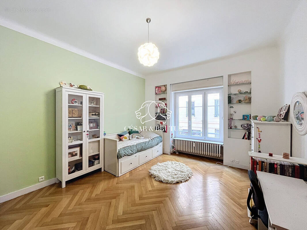Appartement à LYON-6E