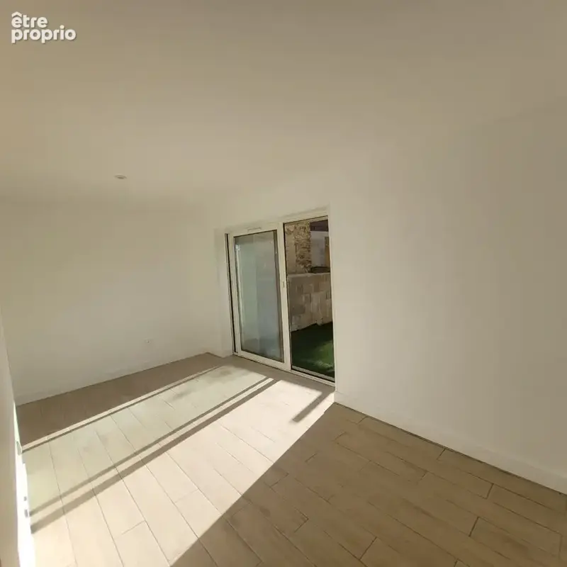 A vendre un  superbe appartement 2/3 pièces avec grande terrasse ensoleillée - photo 7