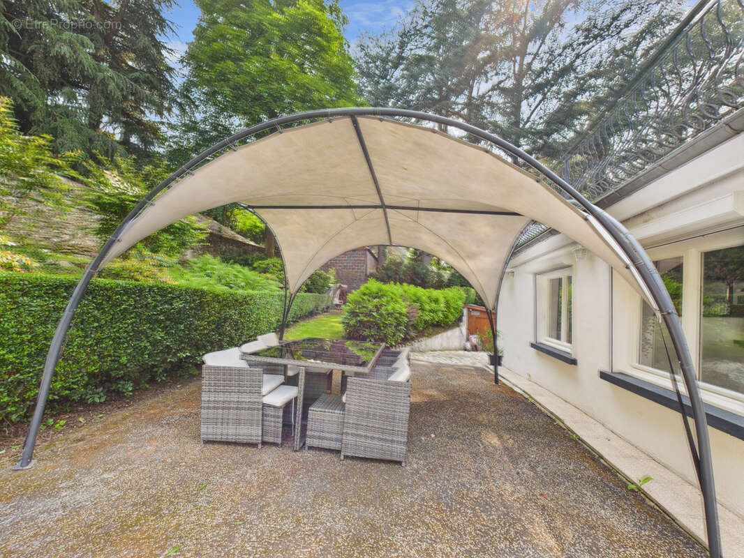 Maison à SAINT-ETIENNE