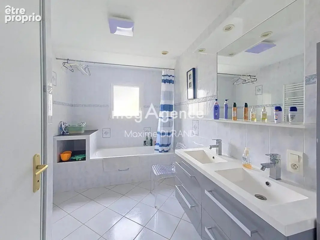 Maison familiale de 160 m² – 5 chambres – terrain  1 360 m² - photo 9