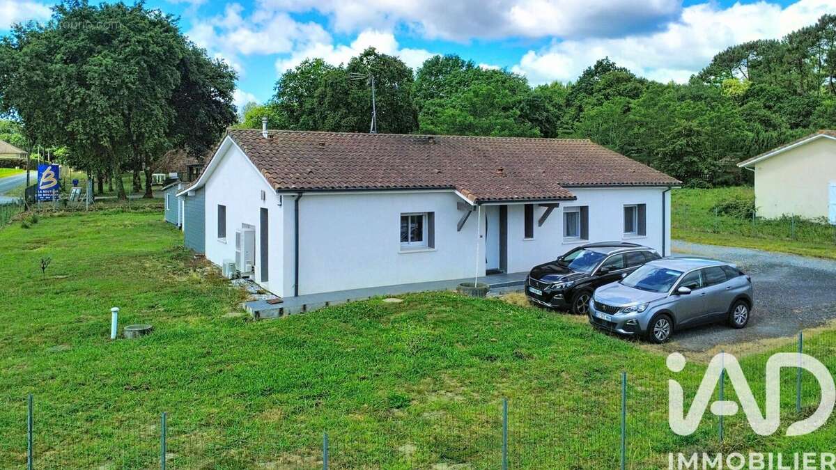 Photo 2 - Maison à MEES
