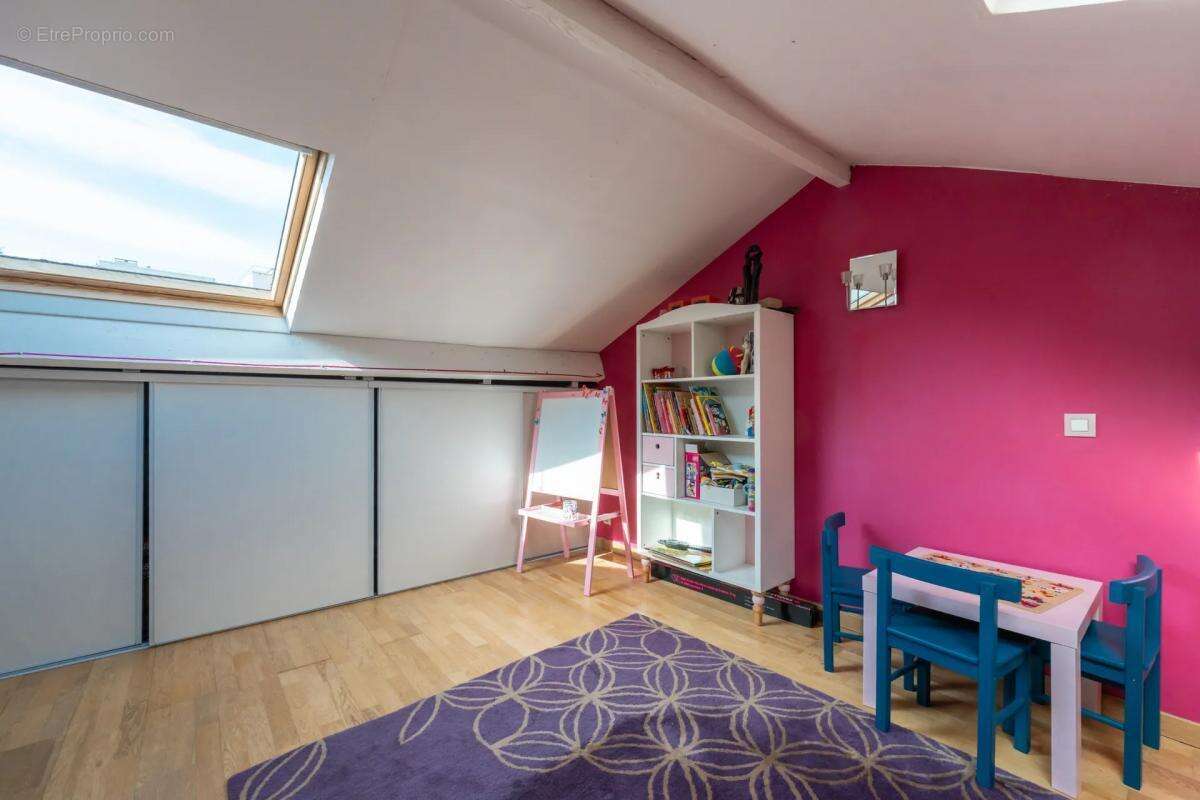 Maison à ASNIERES-SUR-SEINE