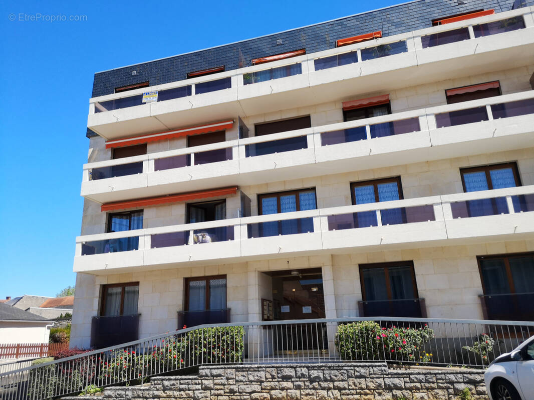 Appartement à LA CHARITE-SUR-LOIRE