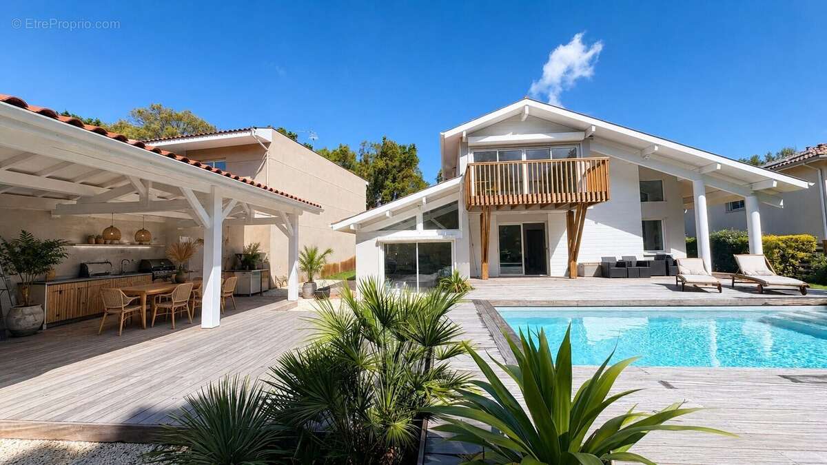 Villa d'architecte au calme vue golf pinsolle, 15 minutes a pied des plages - photo 5