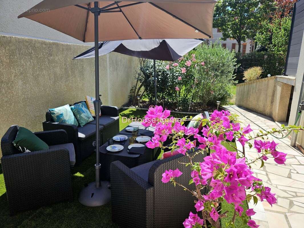 Maison à SAINT-MAUR-DES-FOSSES