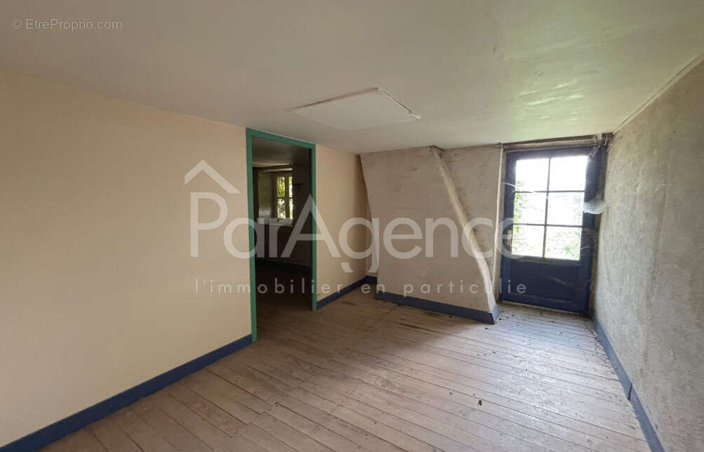 Maison à CORME-ECLUSE