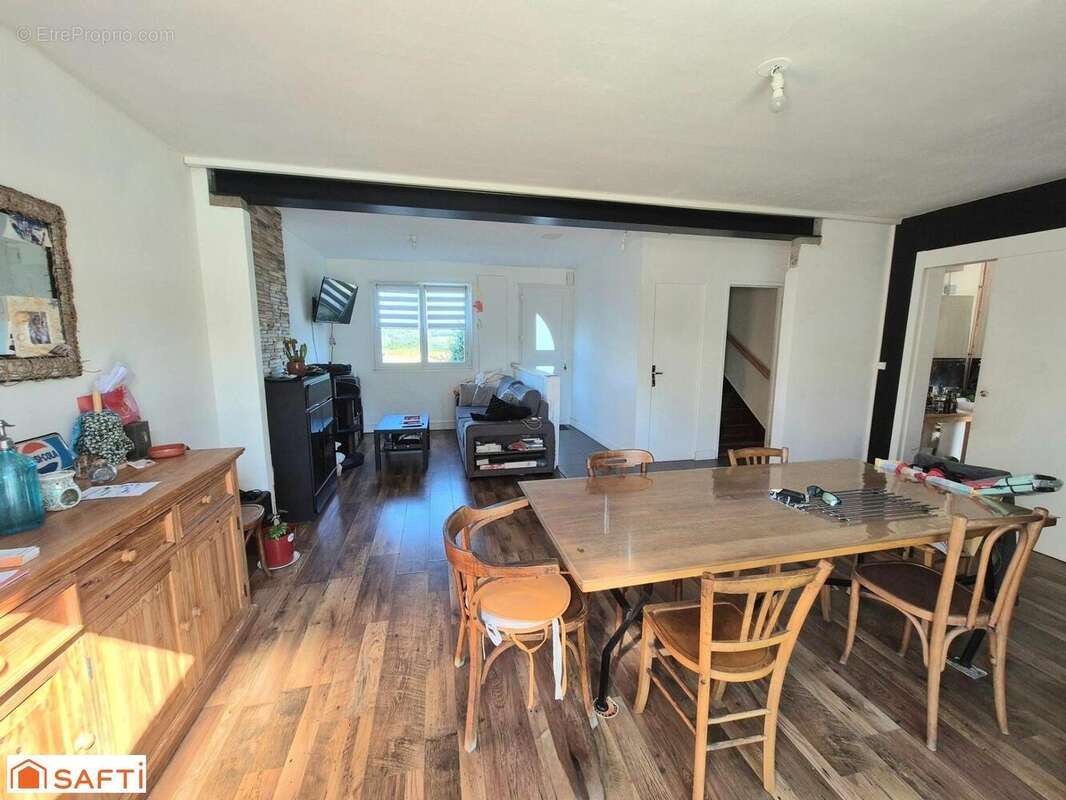 Photo 4 - Maison à SAINT-MARTIN-DES-CHAMPS