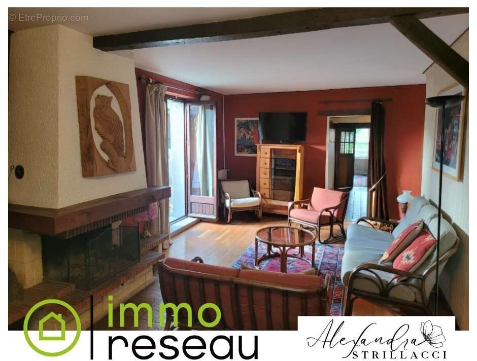 Maison 182 m² à Mulcey  - photo 4
