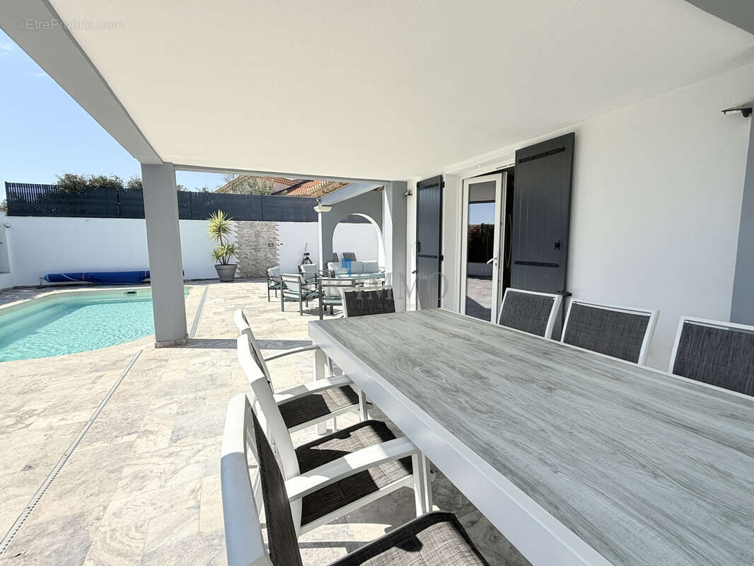 Maison à LES ISSAMBRES