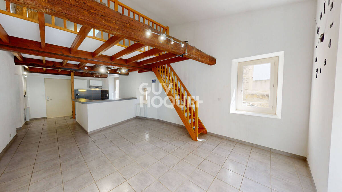 Appartement à ETOILE-SUR-RHONE