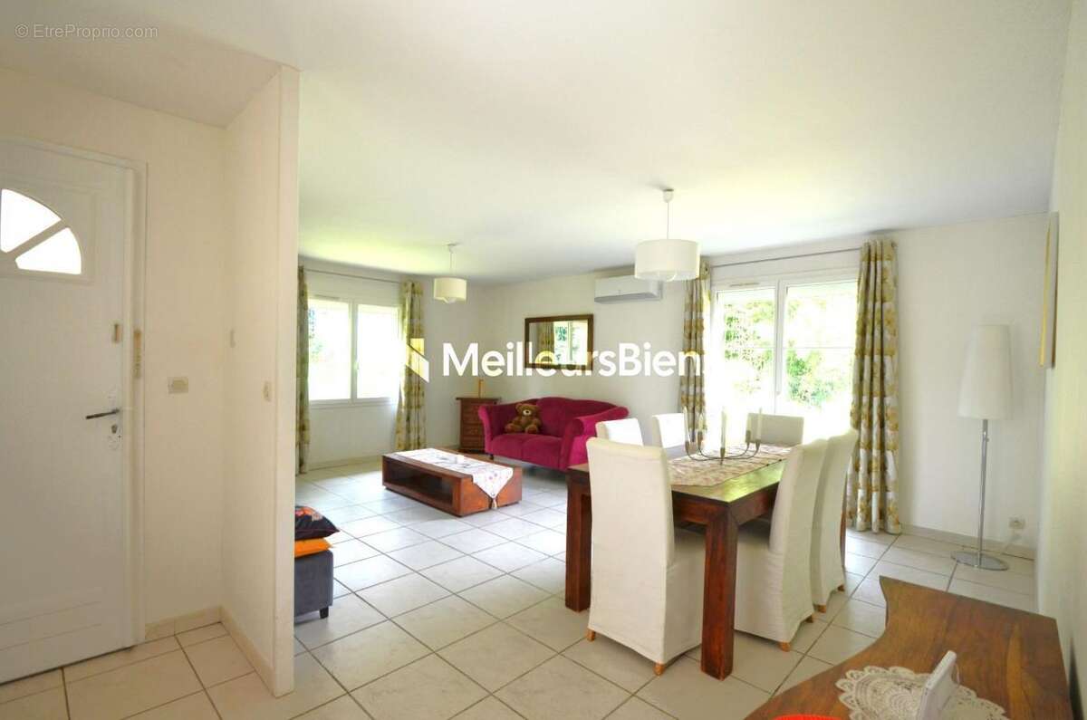 Maison à ROCHETAILLEE-SUR-SAONE