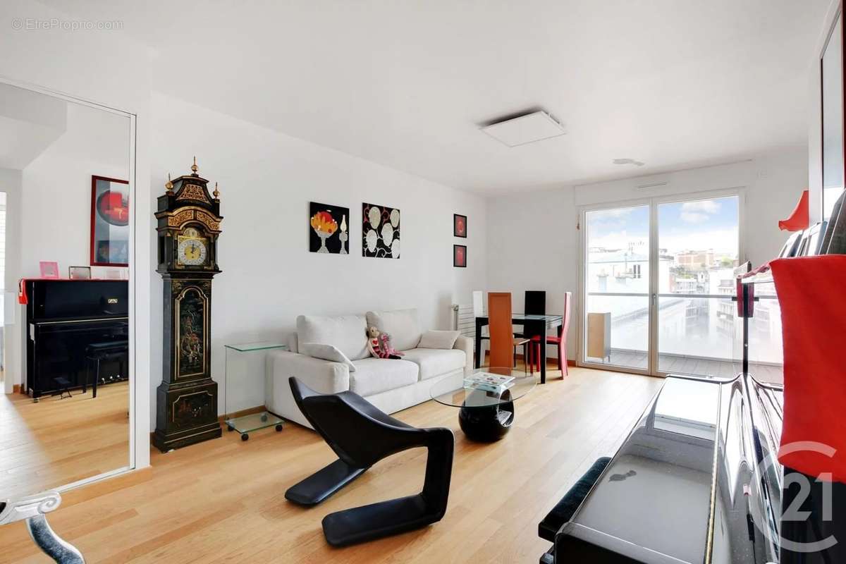 Appartement à PARIS-15E