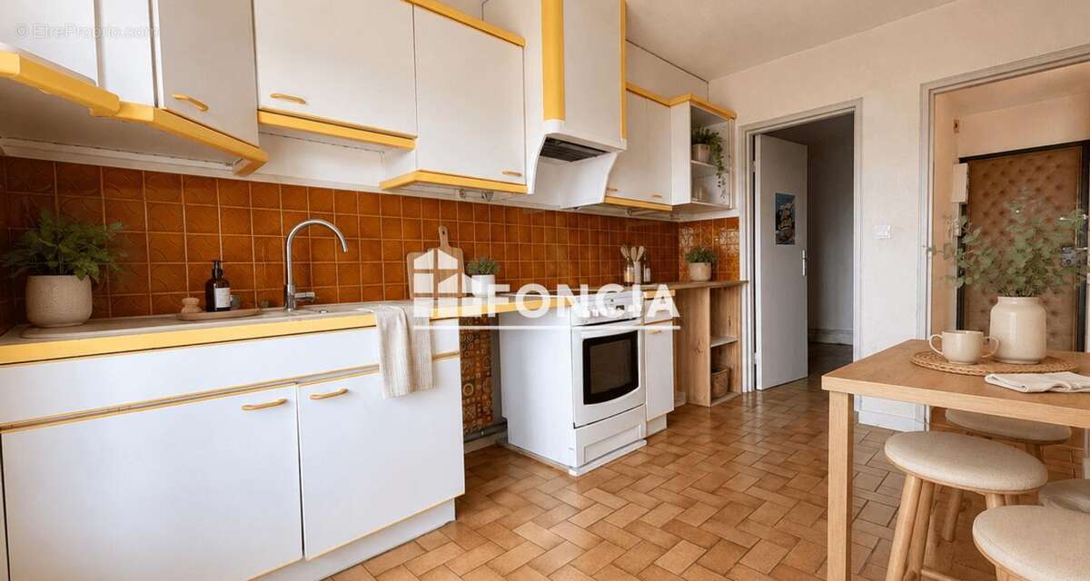 À vendre Appartement 2/3 pièces 75 m² - Bordeaux 33200 - photo 2