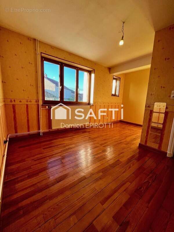 Photo 6 - Maison à BEAUMONT-EN-ARGONNE