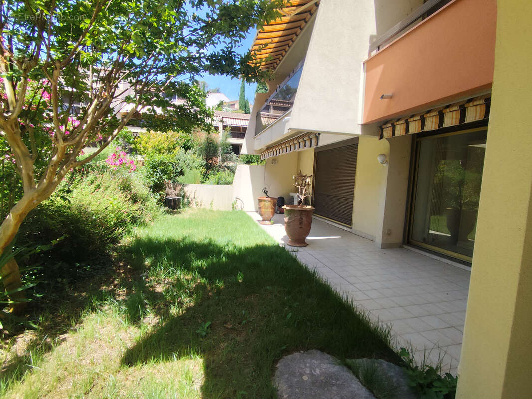 Appartement à NIMES